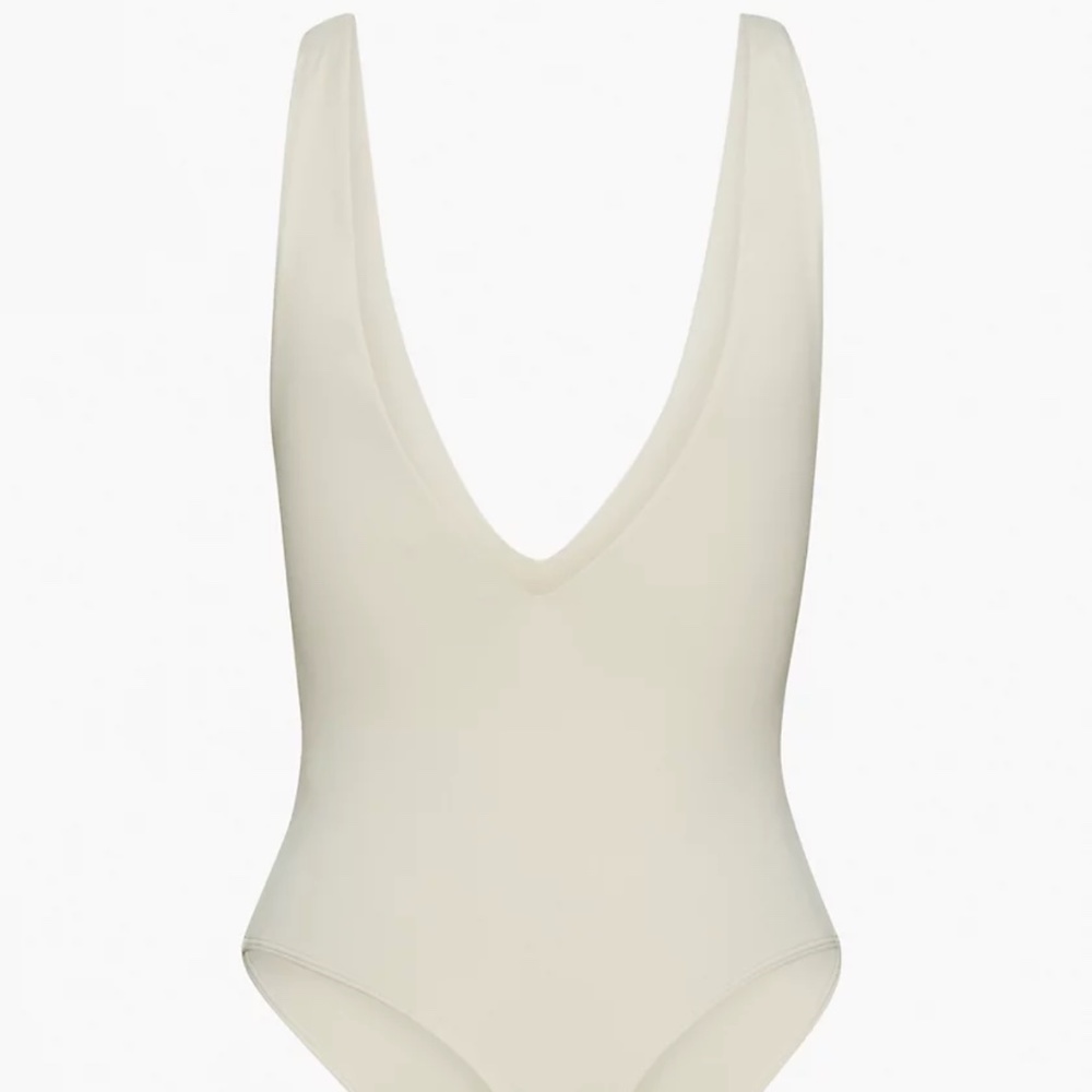 Aritzia bodysuit